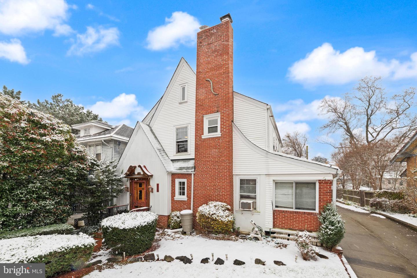 1702 WEBSTER ST NW, WASHINGTON, District Of Columbia 20011, 4 Bedrooms Bedrooms, ,2 BathroomsBathrooms,Residential,For sale,1702 WEBSTER ST NW,DCDC2234296 MLS # DCDC2234296