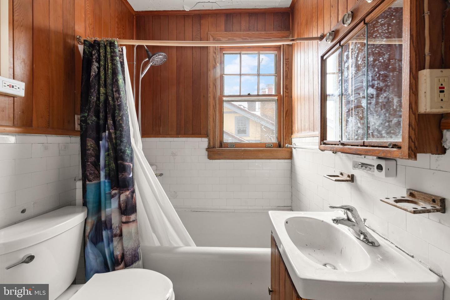 1702 WEBSTER ST NW, WASHINGTON, District Of Columbia 20011, 4 Bedrooms Bedrooms, ,2 BathroomsBathrooms,Residential,For sale,1702 WEBSTER ST NW,DCDC2234296 MLS # DCDC2234296