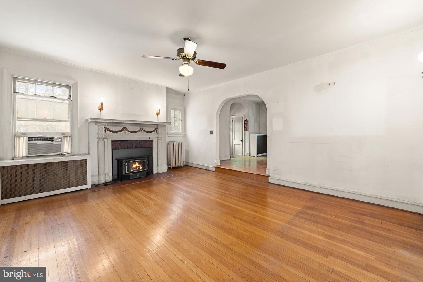 1702 WEBSTER ST NW, WASHINGTON, District Of Columbia 20011, 4 Bedrooms Bedrooms, ,2 BathroomsBathrooms,Residential,For sale,1702 WEBSTER ST NW,DCDC2234296 MLS # DCDC2234296