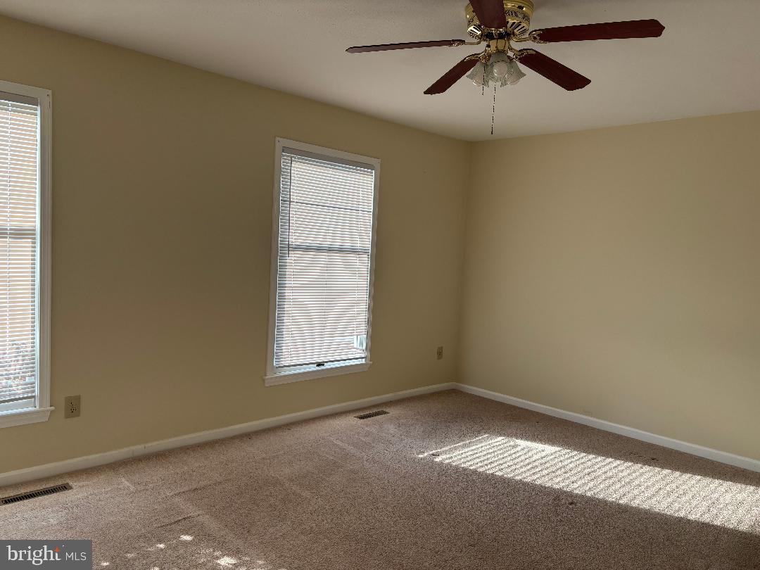 36 ASHLAWN CT, FRONT ROYAL, Virginia 22630, 4 Bedrooms Bedrooms, ,3 BathroomsBathrooms,Residential,For sale,36 ASHLAWN CT,VAWR2012938 MLS # VAWR2012938