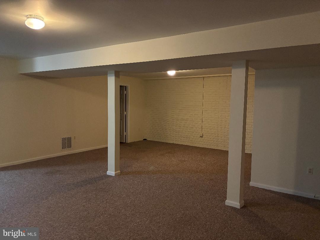 36 ASHLAWN CT, FRONT ROYAL, Virginia 22630, 4 Bedrooms Bedrooms, ,3 BathroomsBathrooms,Residential,For sale,36 ASHLAWN CT,VAWR2012938 MLS # VAWR2012938