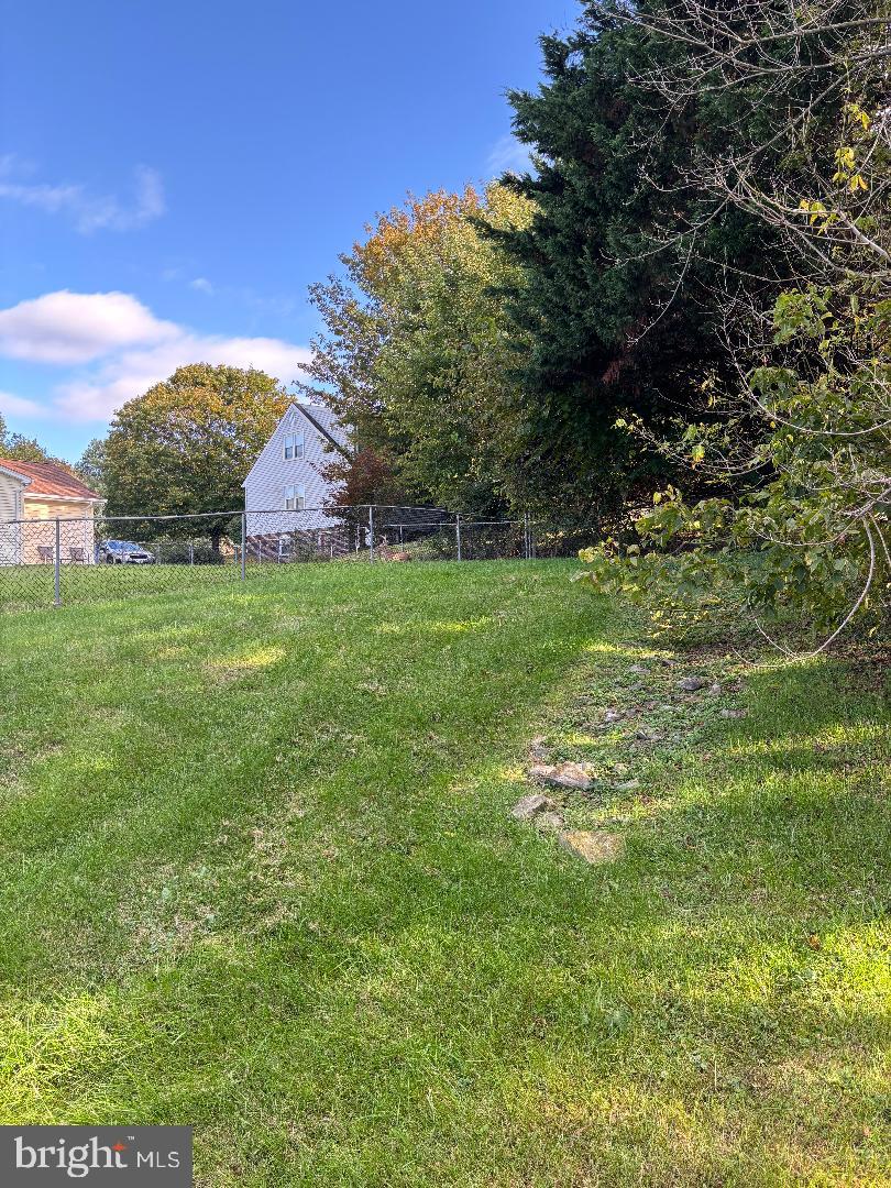 36 ASHLAWN CT, FRONT ROYAL, Virginia 22630, 4 Bedrooms Bedrooms, ,3 BathroomsBathrooms,Residential,For sale,36 ASHLAWN CT,VAWR2012938 MLS # VAWR2012938