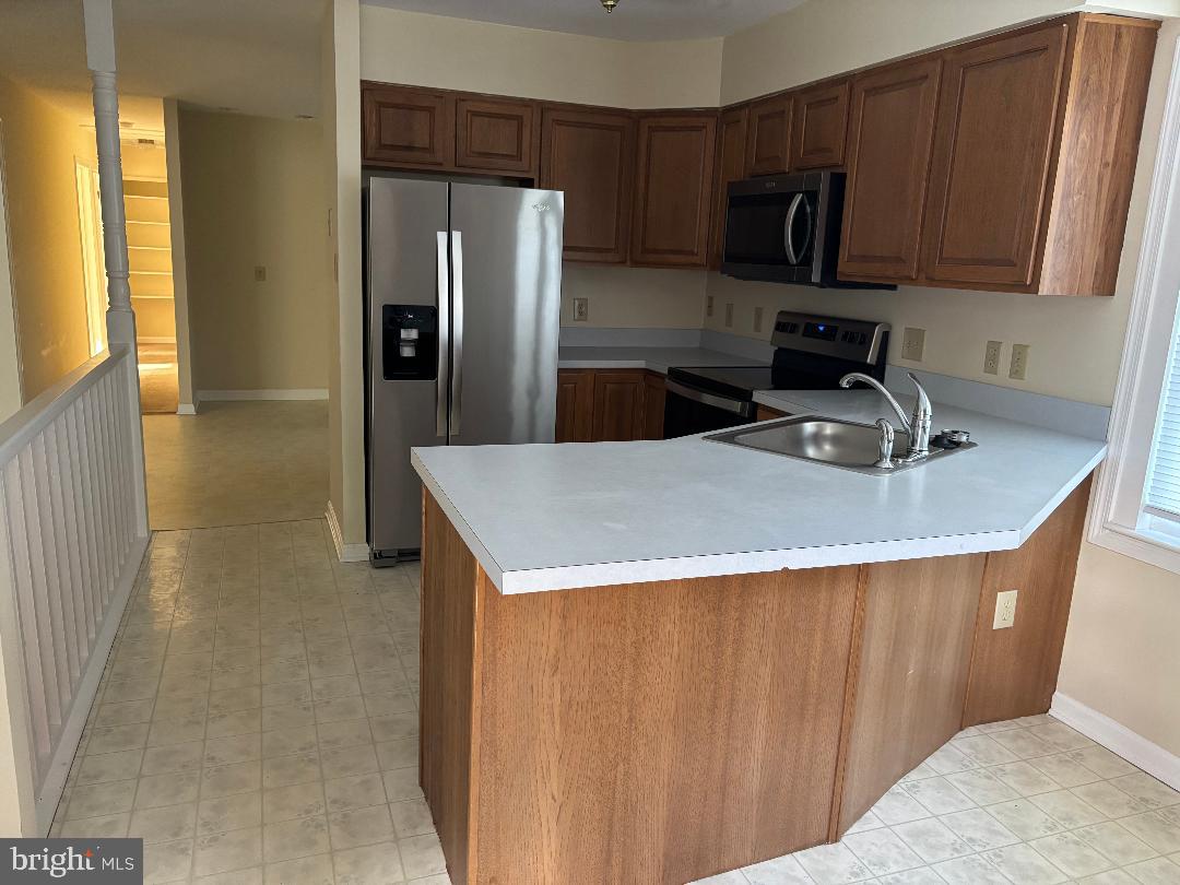 36 ASHLAWN CT, FRONT ROYAL, Virginia 22630, 4 Bedrooms Bedrooms, ,3 BathroomsBathrooms,Residential,For sale,36 ASHLAWN CT,VAWR2012938 MLS # VAWR2012938