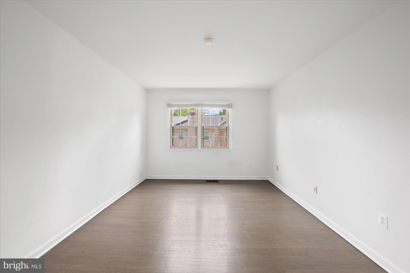 7349 ELDORADO CT, MCLEAN, Virginia 22102, 3 Bedrooms Bedrooms, ,3 BathroomsBathrooms,Residential,For sale,7349 ELDORADO CT,VAFX2282018 MLS # VAFX2282018 7349 ELDORADO CT, MCLEAN, Virginia 22102, 3 Bedrooms Bedrooms, ,3 BathroomsBathrooms,Residential,For sale,7349 ELDORADO CT,VAFX2282018 MLS # VAFX2282018