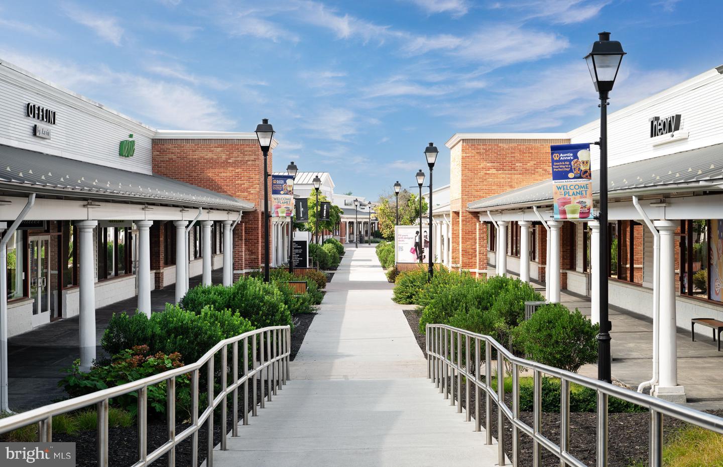 42845 ROBINS PERCH TER, LEESBURG, Virginia 20176, 4 Bedrooms Bedrooms, ,3 BathroomsBathrooms,Residential,For sale,42845 ROBINS PERCH TER,VALO2112136 MLS # VALO2112136 42845 ROBINS PERCH TER, LEESBURG, Virginia 20176, 4 Bedrooms Bedrooms, ,3 BathroomsBathrooms,Residential,For sale,42845 ROBINS PERCH TER,VALO2112136 MLS # VALO2112136