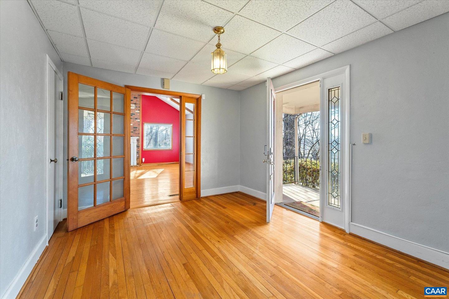 989 & 991 CROZET AVE, CROZET, Virginia 22932, 2 Bedrooms Bedrooms, ,3 BathroomsBathrooms,Residential,For sale,989 & 991 CROZET AVE,671724 MLS # 671724 989 & 991 CROZET AVE, CROZET, Virginia 22932, 2 Bedrooms Bedrooms, ,3 BathroomsBathrooms,Residential,For sale,989 & 991 CROZET AVE,671724 MLS # 671724