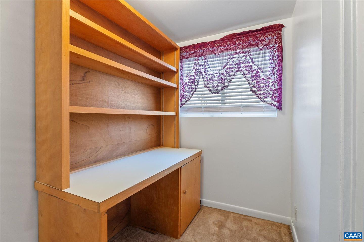 989 & 991 CROZET AVE, CROZET, Virginia 22932, 2 Bedrooms Bedrooms, ,3 BathroomsBathrooms,Residential,For sale,989 & 991 CROZET AVE,671724 MLS # 671724 989 & 991 CROZET AVE, CROZET, Virginia 22932, 2 Bedrooms Bedrooms, ,3 BathroomsBathrooms,Residential,For sale,989 & 991 CROZET AVE,671724 MLS # 671724