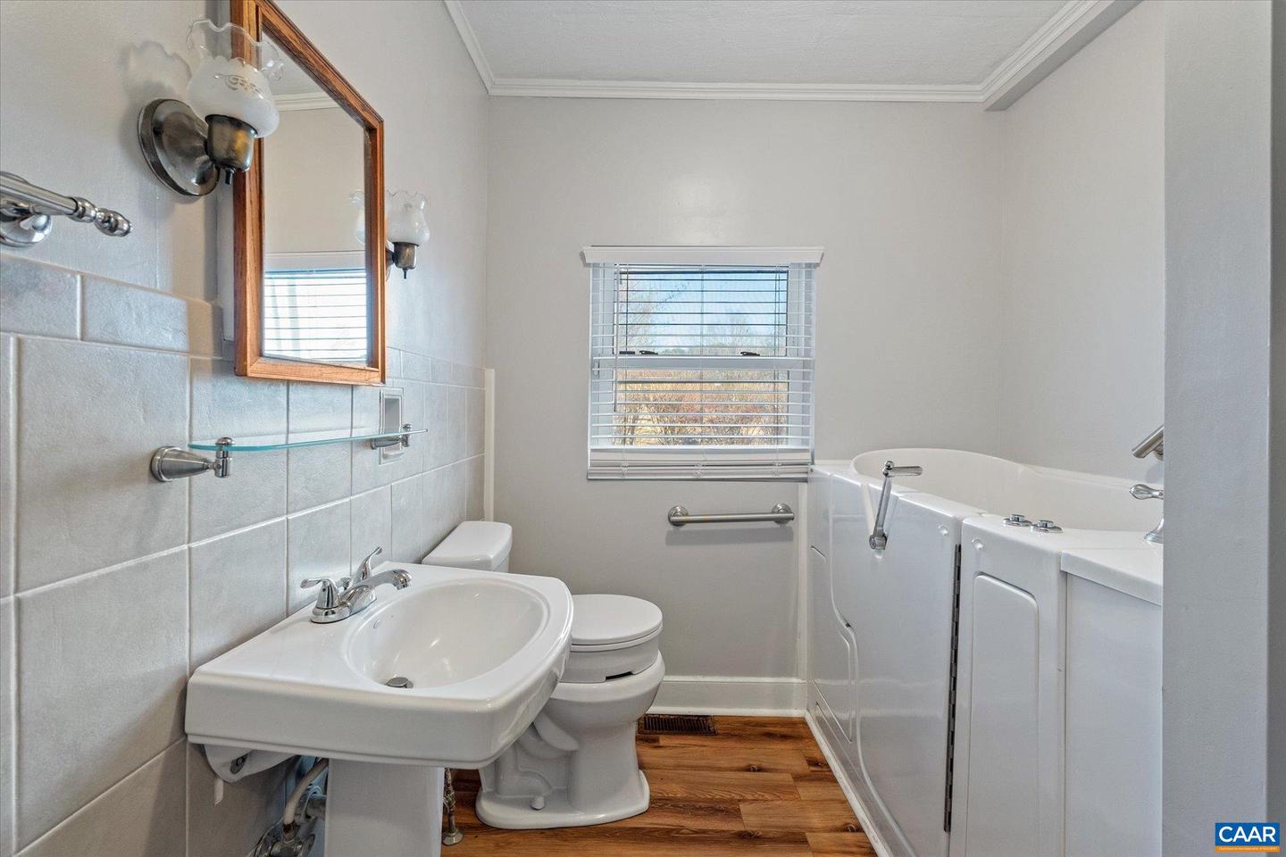 989 & 991 CROZET AVE, CROZET, Virginia 22932, 2 Bedrooms Bedrooms, ,3 BathroomsBathrooms,Residential,For sale,989 & 991 CROZET AVE,671724 MLS # 671724 989 & 991 CROZET AVE, CROZET, Virginia 22932, 2 Bedrooms Bedrooms, ,3 BathroomsBathrooms,Residential,For sale,989 & 991 CROZET AVE,671724 MLS # 671724