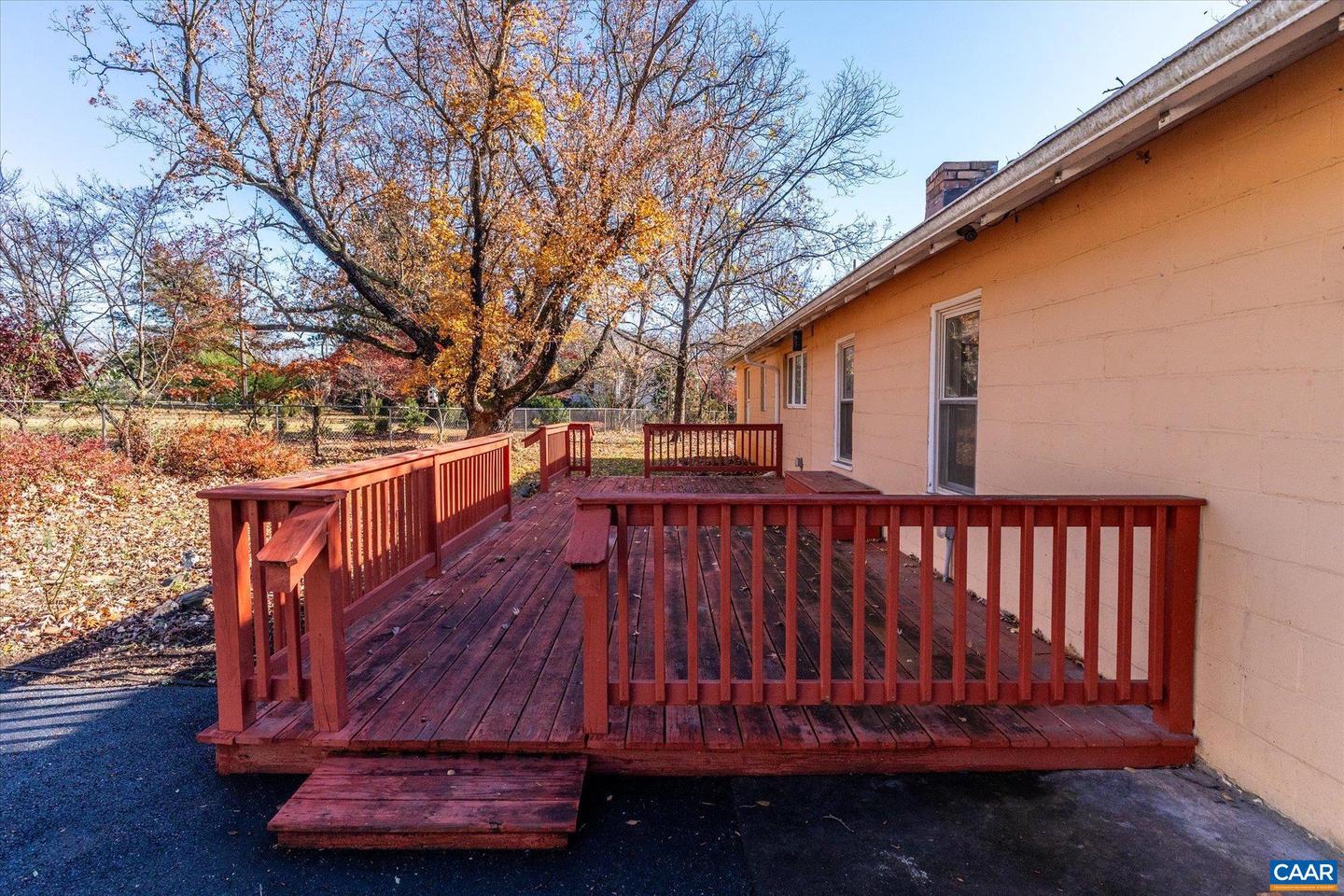 989 & 991 CROZET AVE, CROZET, Virginia 22932, 2 Bedrooms Bedrooms, ,3 BathroomsBathrooms,Residential,For sale,989 & 991 CROZET AVE,671724 MLS # 671724 989 & 991 CROZET AVE, CROZET, Virginia 22932, 2 Bedrooms Bedrooms, ,3 BathroomsBathrooms,Residential,For sale,989 & 991 CROZET AVE,671724 MLS # 671724