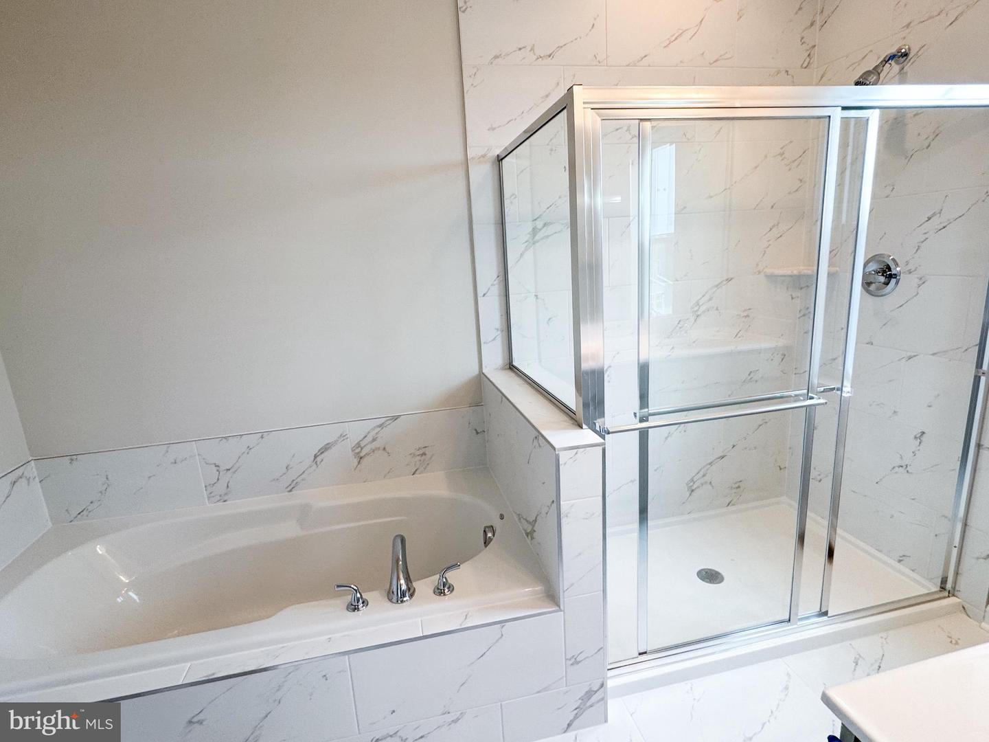 116 FLAXEN MANE CT, STEPHENSON, Virginia 22656, 4 Bedrooms Bedrooms, ,3 BathroomsBathrooms,Residential,For sale,116 FLAXEN MANE CT,VAFV2038394 MLS # VAFV2038394