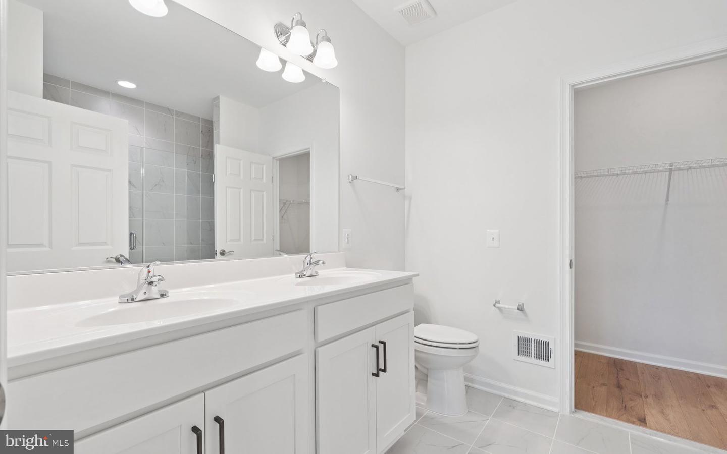 103 CASTAWAY PL, WINCHESTER, Virginia 22603, 3 Bedrooms Bedrooms, ,2 BathroomsBathrooms,Residential,For sale,103 CASTAWAY PL,VAFV2038396 MLS # VAFV2038396