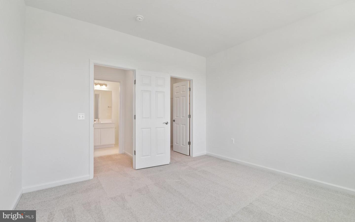 103 CASTAWAY PL, WINCHESTER, Virginia 22603, 3 Bedrooms Bedrooms, ,2 BathroomsBathrooms,Residential,For sale,103 CASTAWAY PL,VAFV2038396 MLS # VAFV2038396