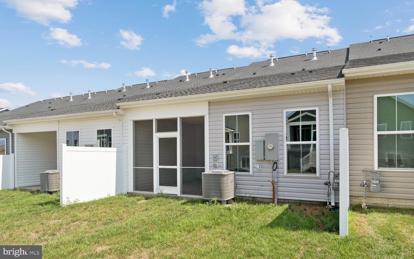 103 CASTAWAY PL, WINCHESTER, Virginia 22603, 3 Bedrooms Bedrooms, ,2 BathroomsBathrooms,Residential,For sale,103 CASTAWAY PL,VAFV2038396 MLS # VAFV2038396