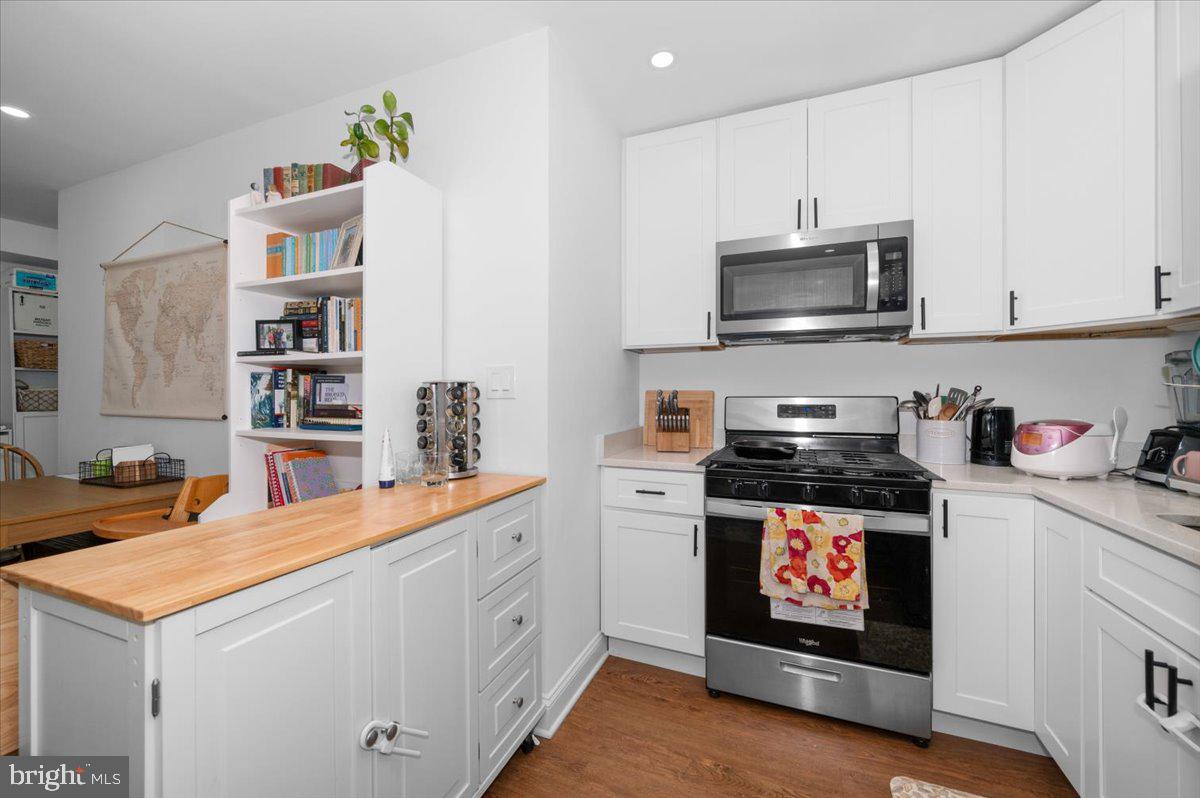 211 WEBSTER ST NE, WASHINGTON, District Of Columbia 20011, 6 Bedrooms Bedrooms, ,4 BathroomsBathrooms,Residential,For sale,211 WEBSTER ST NE,DCDC2234370 MLS # DCDC2234370