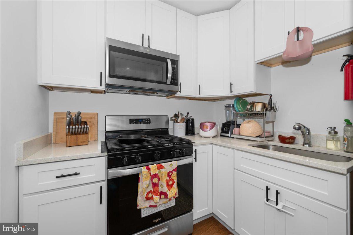 211 WEBSTER ST NE, WASHINGTON, District Of Columbia 20011, 6 Bedrooms Bedrooms, ,4 BathroomsBathrooms,Residential,For sale,211 WEBSTER ST NE,DCDC2234370 MLS # DCDC2234370