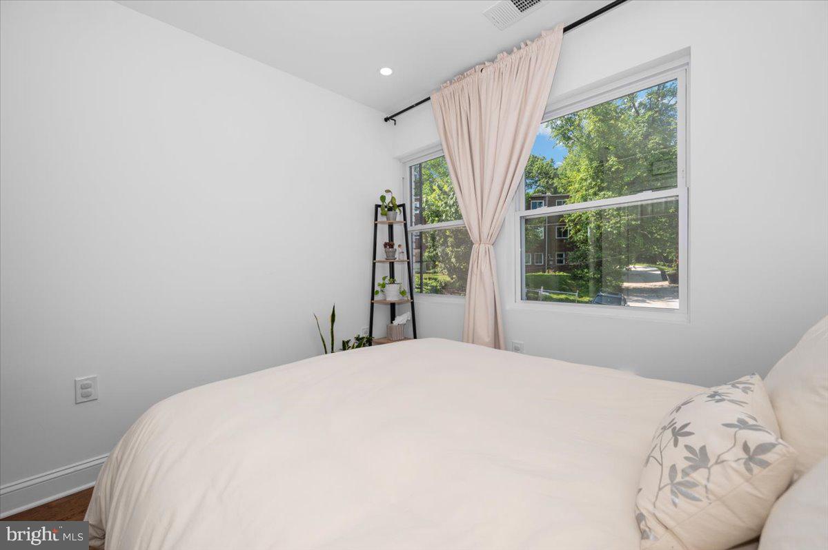 211 WEBSTER ST NE, WASHINGTON, District Of Columbia 20011, 6 Bedrooms Bedrooms, ,4 BathroomsBathrooms,Residential,For sale,211 WEBSTER ST NE,DCDC2234370 MLS # DCDC2234370