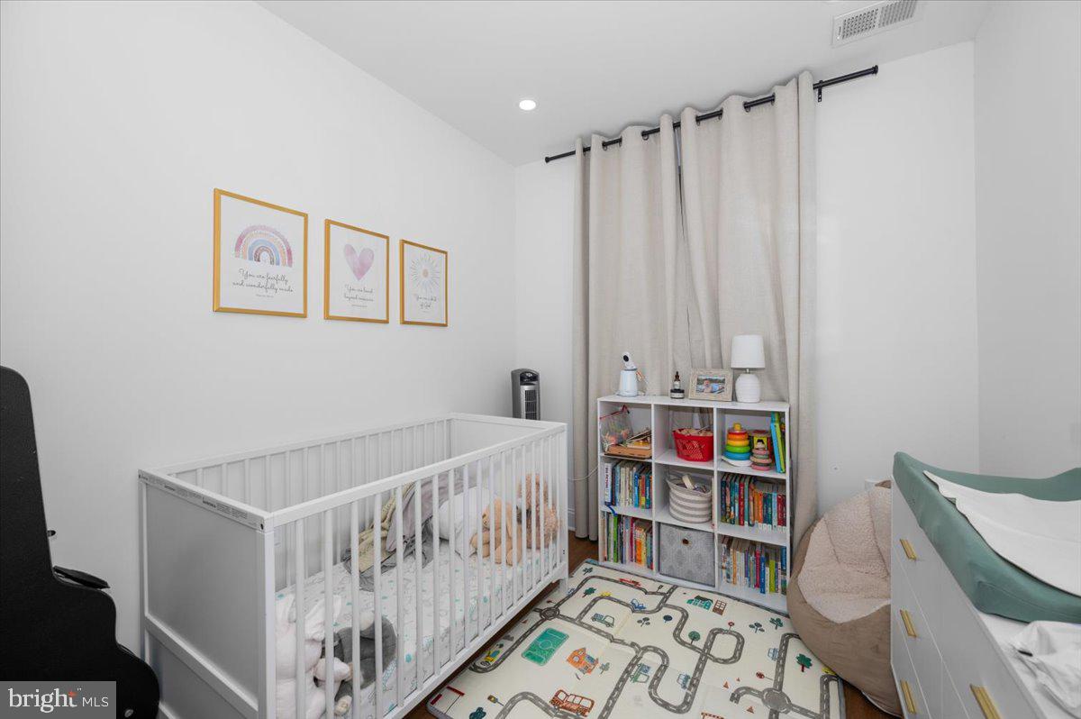 211 WEBSTER ST NE, WASHINGTON, District Of Columbia 20011, 6 Bedrooms Bedrooms, ,4 BathroomsBathrooms,Residential,For sale,211 WEBSTER ST NE,DCDC2234370 MLS # DCDC2234370