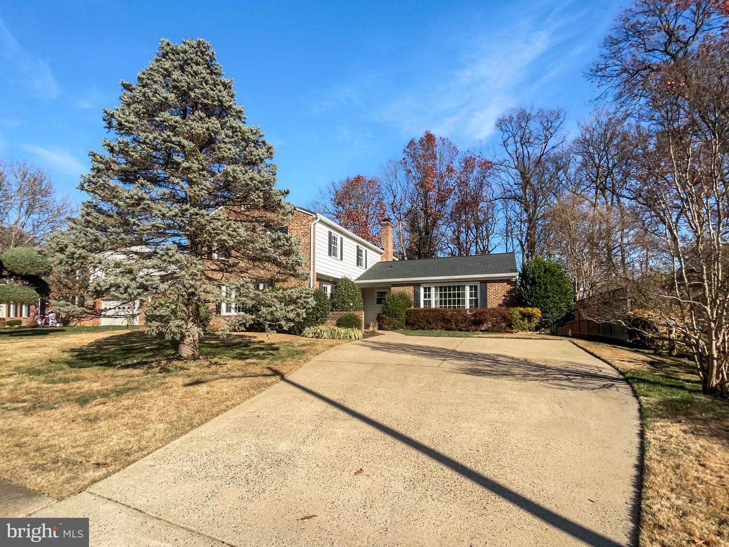 5815 JANE WAY, ALEXANDRIA, Virginia 22310, 6 Bedrooms Bedrooms, ,4 BathroomsBathrooms,Residential,For sale,5815 JANE WAY,VAFX2282062 MLS # VAFX2282062 5815 JANE WAY, ALEXANDRIA, Virginia 22310, 6 Bedrooms Bedrooms, ,4 BathroomsBathrooms,Residential,For sale,5815 JANE WAY,VAFX2282062 MLS # VAFX2282062