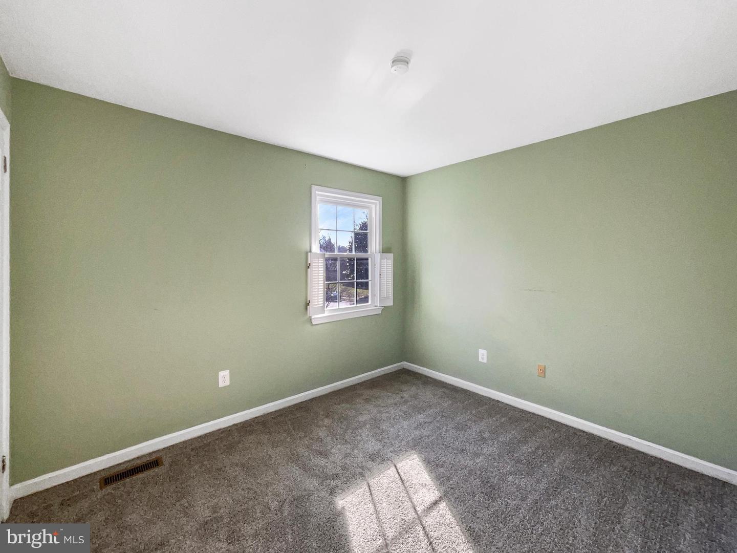 5815 JANE WAY, ALEXANDRIA, Virginia 22310, 6 Bedrooms Bedrooms, ,4 BathroomsBathrooms,Residential,For sale,5815 JANE WAY,VAFX2282062 MLS # VAFX2282062 5815 JANE WAY, ALEXANDRIA, Virginia 22310, 6 Bedrooms Bedrooms, ,4 BathroomsBathrooms,Residential,For sale,5815 JANE WAY,VAFX2282062 MLS # VAFX2282062