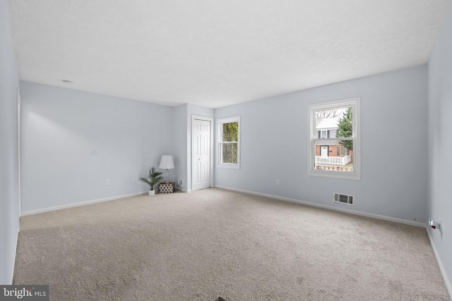 9636 ASPEN PL, MANASSAS, Virginia 20110, 4 Bedrooms Bedrooms, ,3 BathroomsBathrooms,Residential,For sale,9636 ASPEN PL,VAMN2009794 MLS # VAMN2009794