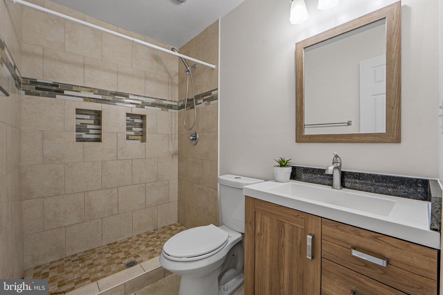 9636 ASPEN PL, MANASSAS, Virginia 20110, 4 Bedrooms Bedrooms, ,3 BathroomsBathrooms,Residential,For sale,9636 ASPEN PL,VAMN2009794 MLS # VAMN2009794