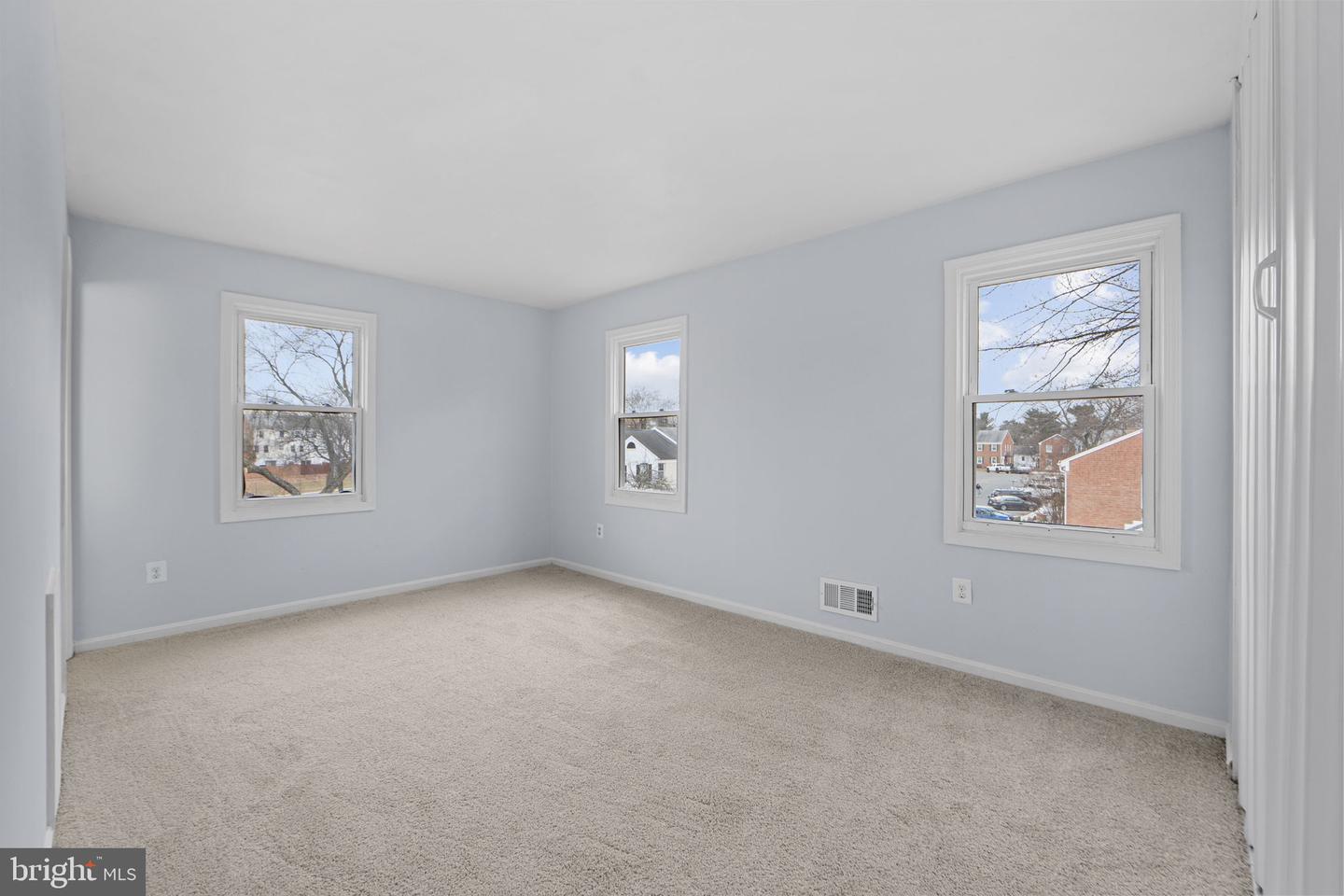 9636 ASPEN PL, MANASSAS, Virginia 20110, 4 Bedrooms Bedrooms, ,3 BathroomsBathrooms,Residential,For sale,9636 ASPEN PL,VAMN2009794 MLS # VAMN2009794