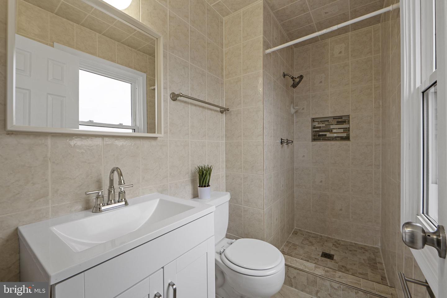 9636 ASPEN PL, MANASSAS, Virginia 20110, 4 Bedrooms Bedrooms, ,3 BathroomsBathrooms,Residential,For sale,9636 ASPEN PL,VAMN2009794 MLS # VAMN2009794