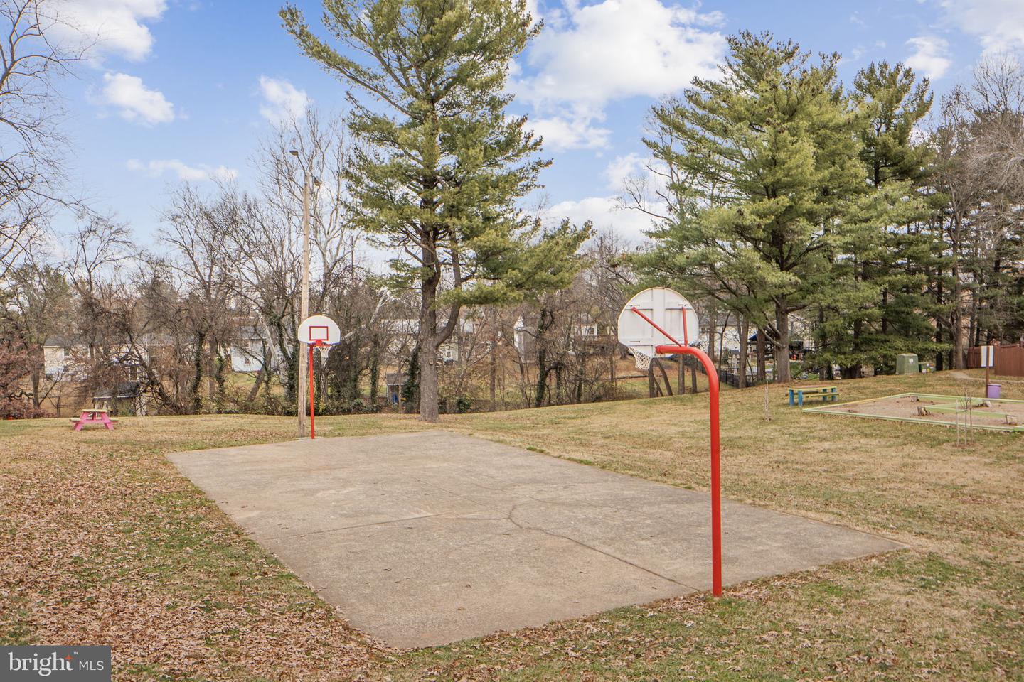 9636 ASPEN PL, MANASSAS, Virginia 20110, 4 Bedrooms Bedrooms, ,3 BathroomsBathrooms,Residential,For sale,9636 ASPEN PL,VAMN2009794 MLS # VAMN2009794