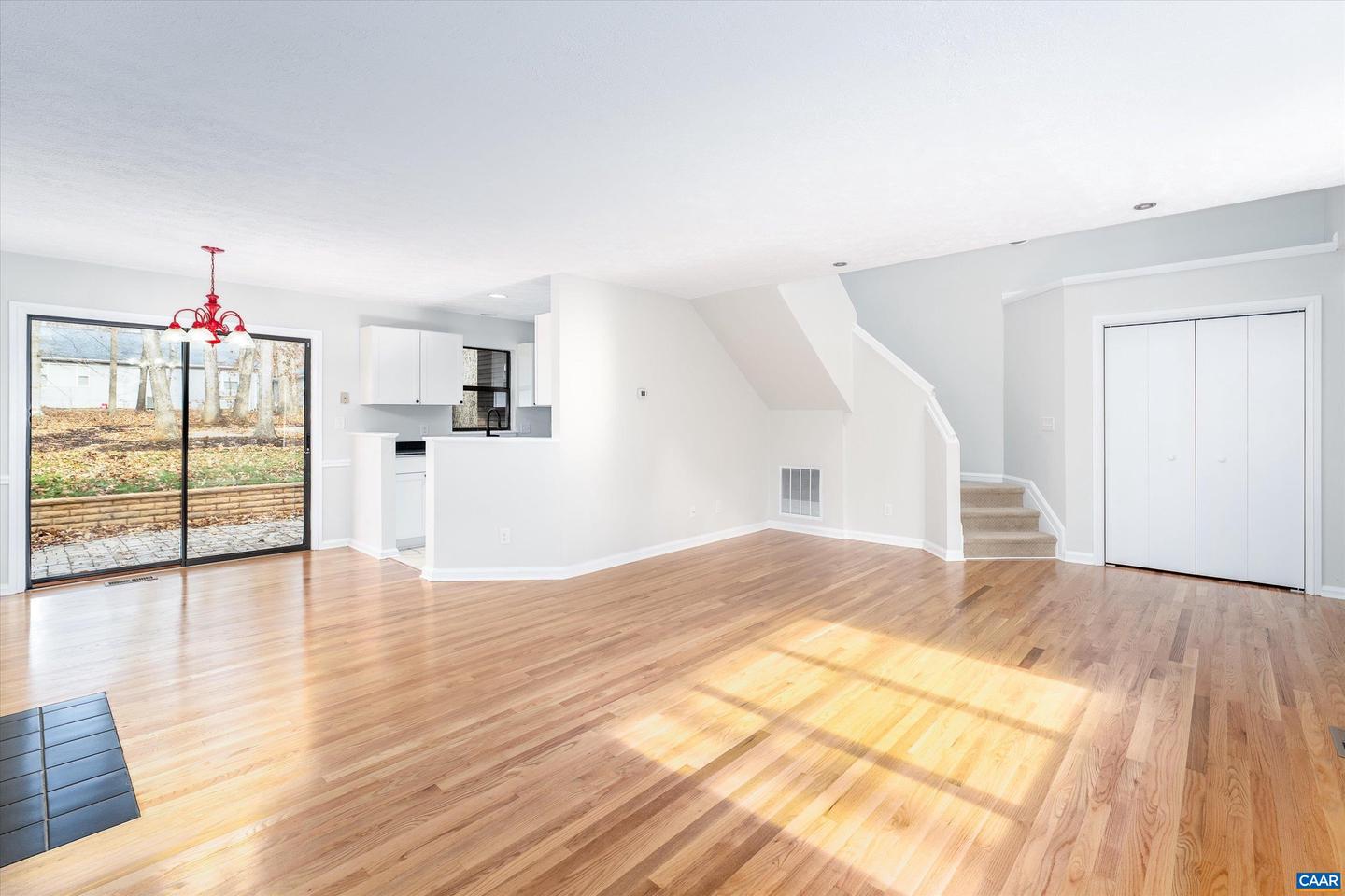 23 STONEWALL RD, PALMYRA, Virginia 22963, 3 Bedrooms Bedrooms, ,2 BathroomsBathrooms,Residential,For sale,23 STONEWALL RD,671735 MLS # 671735