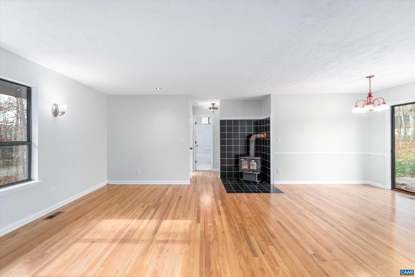 23 STONEWALL RD, PALMYRA, Virginia 22963, 3 Bedrooms Bedrooms, ,2 BathroomsBathrooms,Residential,For sale,23 STONEWALL RD,671735 MLS # 671735