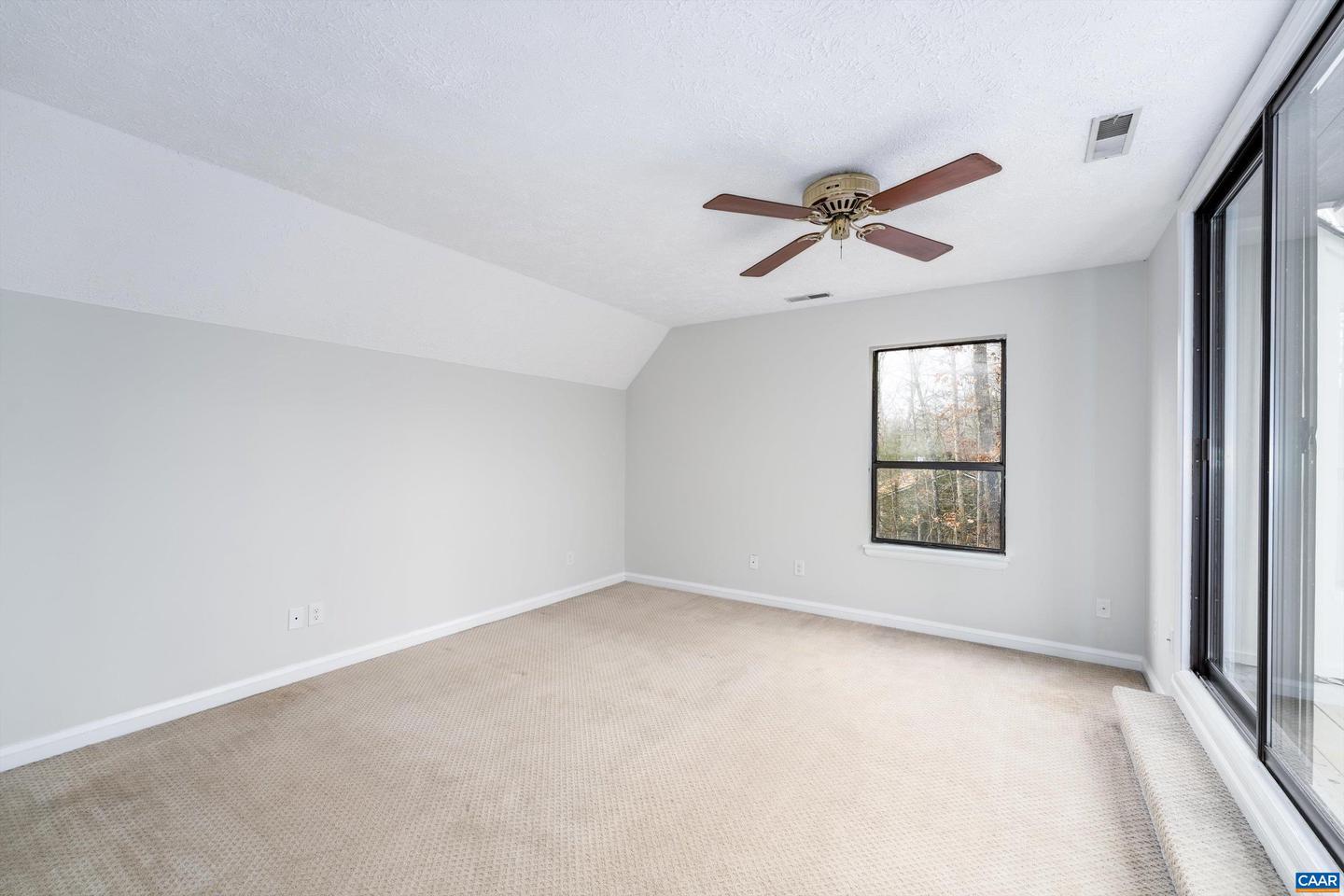 23 STONEWALL RD, PALMYRA, Virginia 22963, 3 Bedrooms Bedrooms, ,2 BathroomsBathrooms,Residential,For sale,23 STONEWALL RD,671735 MLS # 671735