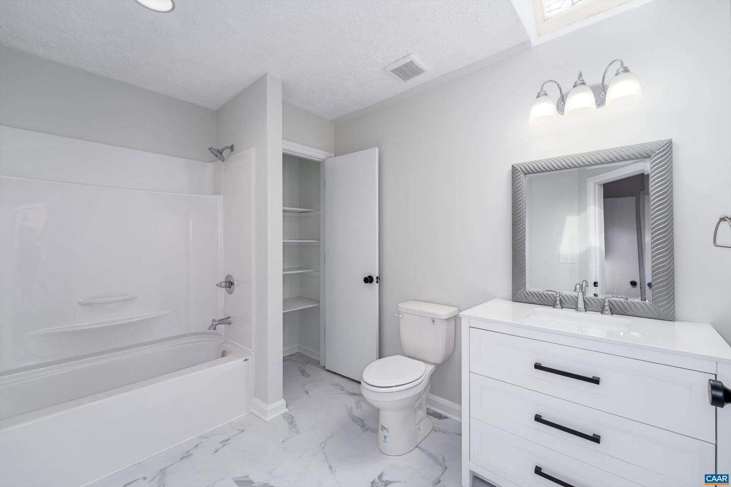 23 STONEWALL RD, PALMYRA, Virginia 22963, 3 Bedrooms Bedrooms, ,2 BathroomsBathrooms,Residential,For sale,23 STONEWALL RD,671735 MLS # 671735