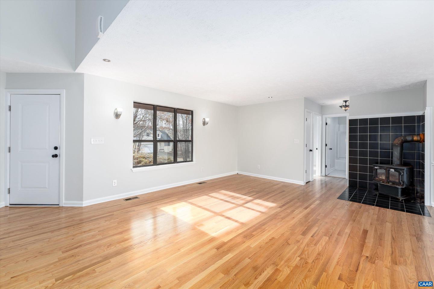 23 STONEWALL RD, PALMYRA, Virginia 22963, 3 Bedrooms Bedrooms, ,2 BathroomsBathrooms,Residential,For sale,23 STONEWALL RD,671735 MLS # 671735