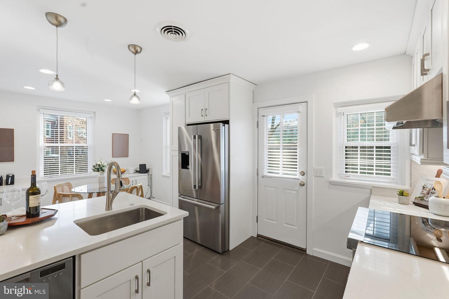 4600 30TH RD S, ARLINGTON, Virginia 22206, 3 Bedrooms Bedrooms, ,2 BathroomsBathrooms,Residential,For sale,4600 30TH RD S,VAAR2066762 MLS # VAAR2066762 4600 30TH RD S, ARLINGTON, Virginia 22206, 3 Bedrooms Bedrooms, ,2 BathroomsBathrooms,Residential,For sale,4600 30TH RD S,VAAR2066762 MLS # VAAR2066762