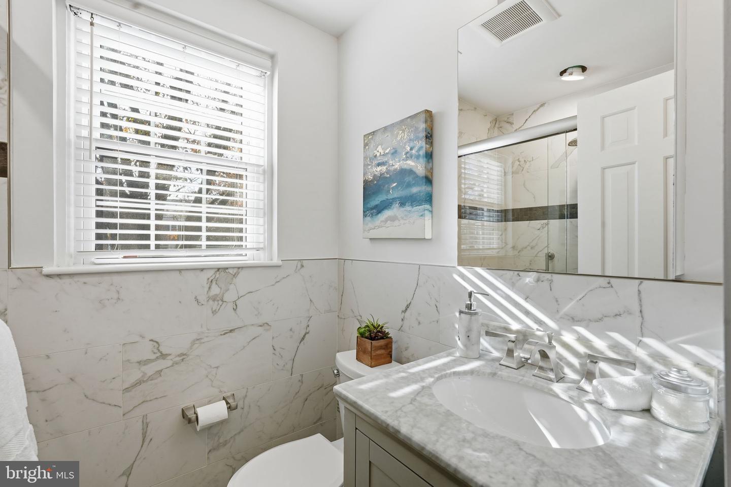 4600 30TH RD S, ARLINGTON, Virginia 22206, 3 Bedrooms Bedrooms, ,2 BathroomsBathrooms,Residential,For sale,4600 30TH RD S,VAAR2066762 MLS # VAAR2066762 4600 30TH RD S, ARLINGTON, Virginia 22206, 3 Bedrooms Bedrooms, ,2 BathroomsBathrooms,Residential,For sale,4600 30TH RD S,VAAR2066762 MLS # VAAR2066762