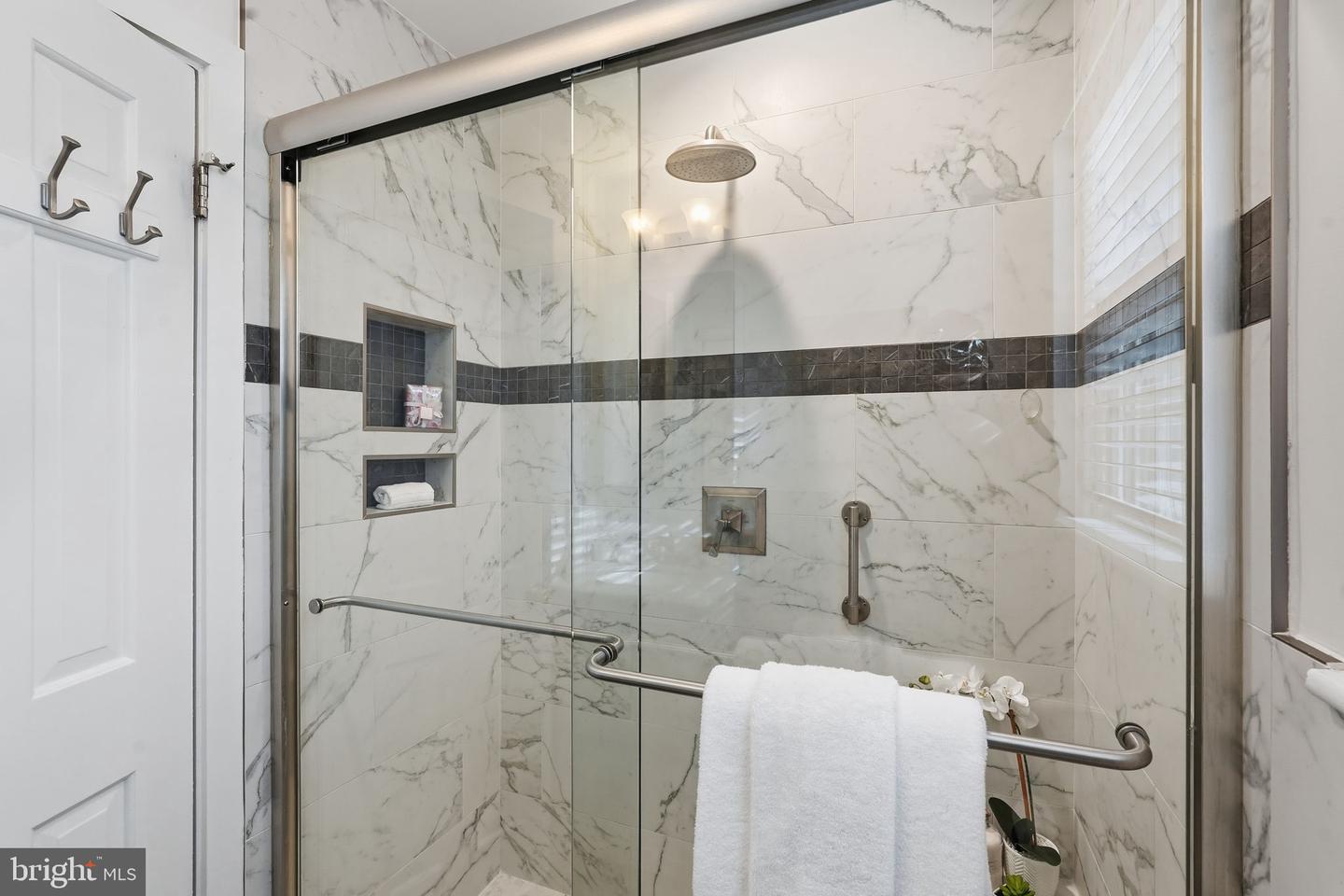 4600 30TH RD S, ARLINGTON, Virginia 22206, 3 Bedrooms Bedrooms, ,2 BathroomsBathrooms,Residential,For sale,4600 30TH RD S,VAAR2066762 MLS # VAAR2066762 4600 30TH RD S, ARLINGTON, Virginia 22206, 3 Bedrooms Bedrooms, ,2 BathroomsBathrooms,Residential,For sale,4600 30TH RD S,VAAR2066762 MLS # VAAR2066762