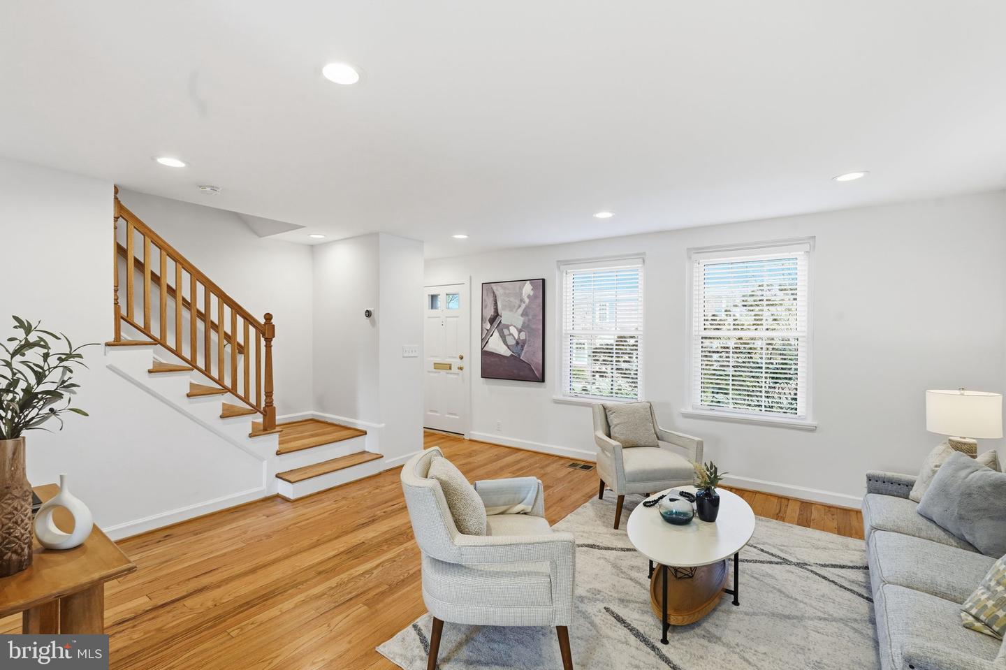 4600 30TH RD S, ARLINGTON, Virginia 22206, 3 Bedrooms Bedrooms, ,2 BathroomsBathrooms,Residential,For sale,4600 30TH RD S,VAAR2066762 MLS # VAAR2066762 4600 30TH RD S, ARLINGTON, Virginia 22206, 3 Bedrooms Bedrooms, ,2 BathroomsBathrooms,Residential,For sale,4600 30TH RD S,VAAR2066762 MLS # VAAR2066762