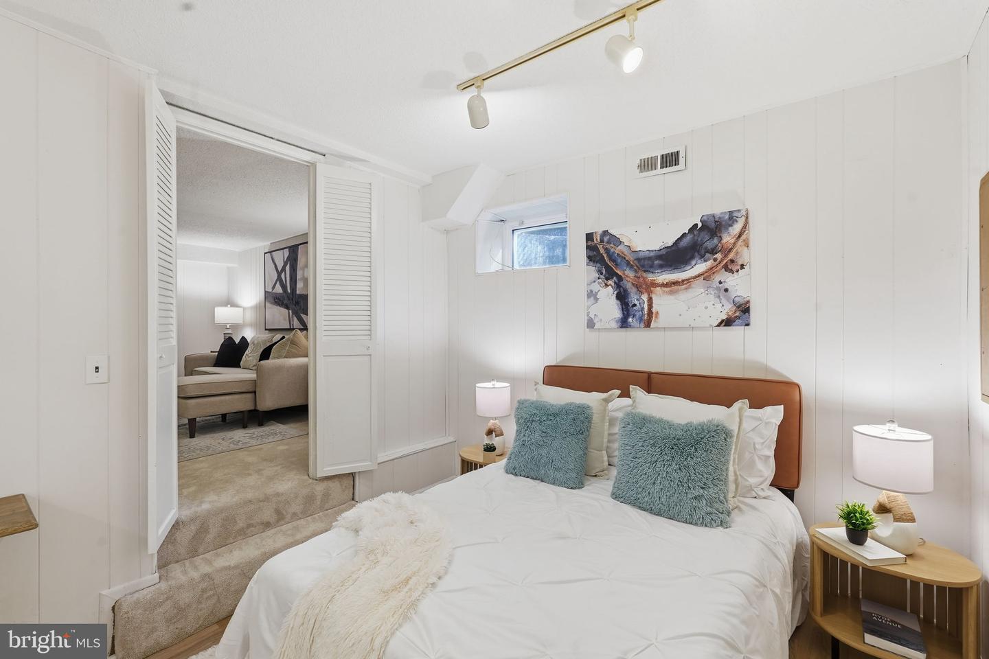 4600 30TH RD S, ARLINGTON, Virginia 22206, 3 Bedrooms Bedrooms, ,2 BathroomsBathrooms,Residential,For sale,4600 30TH RD S,VAAR2066762 MLS # VAAR2066762 4600 30TH RD S, ARLINGTON, Virginia 22206, 3 Bedrooms Bedrooms, ,2 BathroomsBathrooms,Residential,For sale,4600 30TH RD S,VAAR2066762 MLS # VAAR2066762