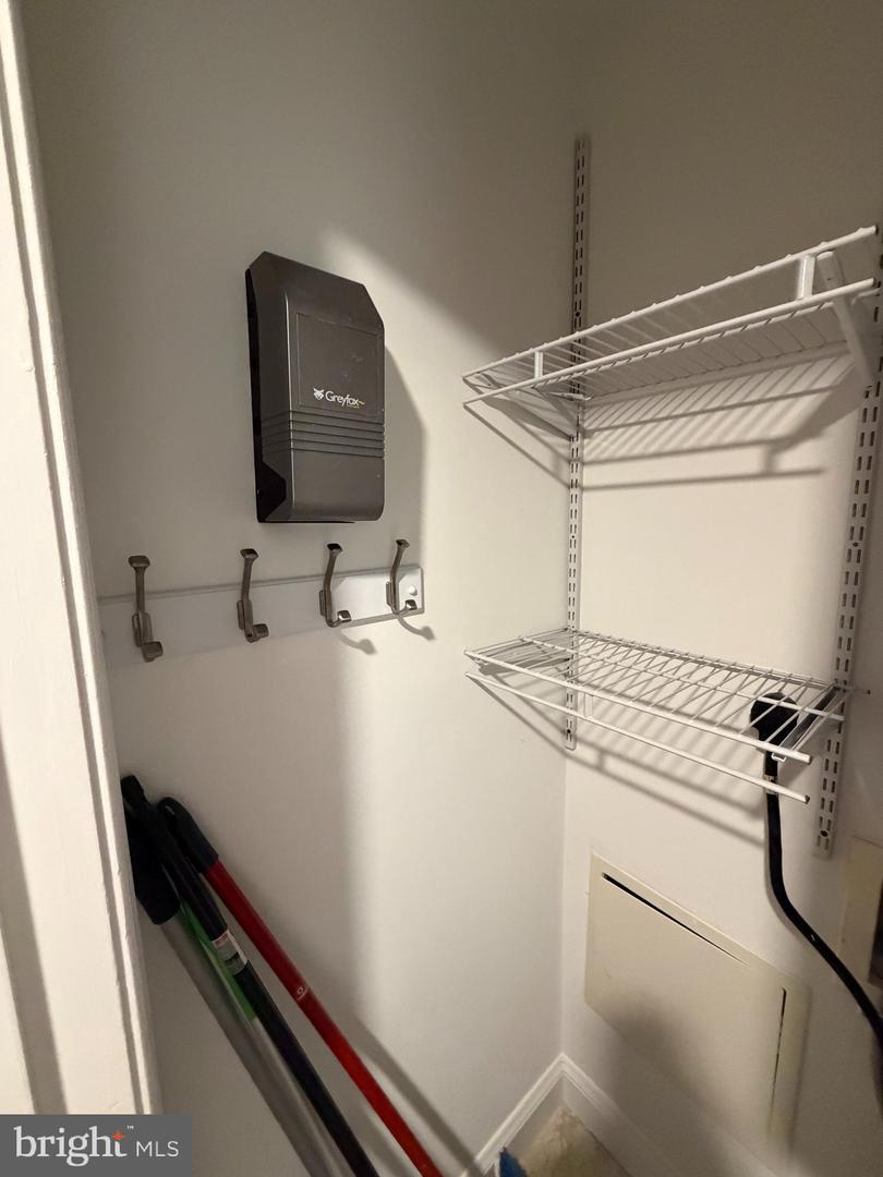 1827 1ST ST NW #1, WASHINGTON, District Of Columbia 20001, 2 Bedrooms Bedrooms, ,2 BathroomsBathrooms,Residential,For sale,1827 1ST ST NW #1,DCDC2234404 MLS # DCDC2234404