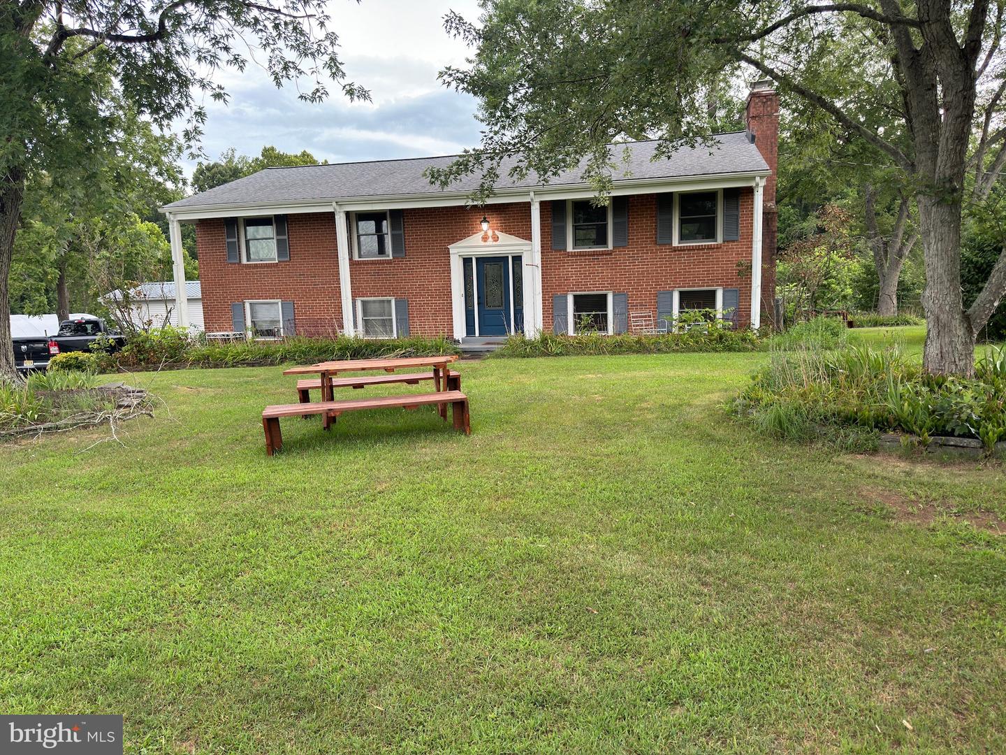 1573 GARRISONVILLE RD, STAFFORD, Virginia 22556, 4 Bedrooms Bedrooms, ,2 BathroomsBathrooms,Farm,For sale,1573 GARRISONVILLE RD,VAST2044614 MLS # VAST2044614 1573 GARRISONVILLE RD, STAFFORD, Virginia 22556, 4 Bedrooms Bedrooms, ,2 BathroomsBathrooms,Farm,For sale,1573 GARRISONVILLE RD,VAST2044614 MLS # VAST2044614