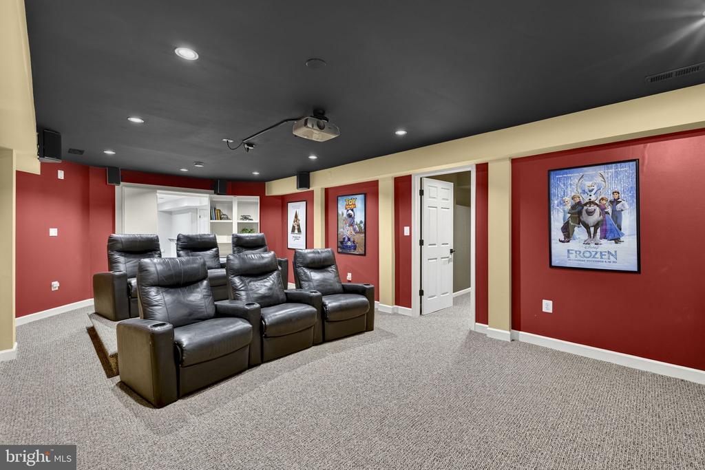 6348 BARN OWL CT, WARRENTON, Virginia, 5 Bedrooms Bedrooms, ,3 BathroomsBathrooms,Residential,6348 BARN OWL CT,VAFQ2019656 MLS # VAFQ2019656 6348 BARN OWL CT, WARRENTON, Virginia, 5 Bedrooms Bedrooms, ,3 BathroomsBathrooms,Residential,6348 BARN OWL CT,VAFQ2019656 MLS # VAFQ2019656