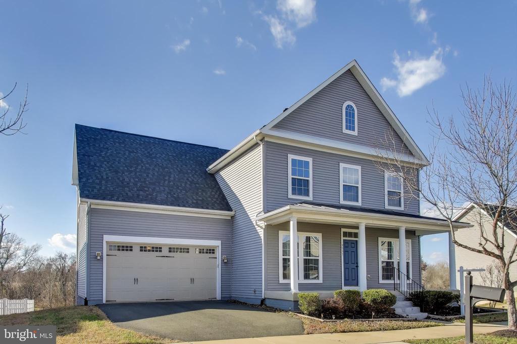 9037 RANDOLPH CIR, BEALETON, Virginia, 4 Bedrooms Bedrooms, ,4 BathroomsBathrooms,Residential,9037 RANDOLPH CIR,VAFQ2019828 MLS # VAFQ2019828 9037 RANDOLPH CIR, BEALETON, Virginia, 4 Bedrooms Bedrooms, ,4 BathroomsBathrooms,Residential,9037 RANDOLPH CIR,VAFQ2019828 MLS # VAFQ2019828