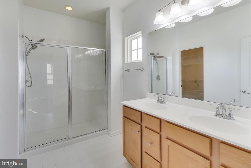 9037 RANDOLPH CIR, BEALETON, Virginia, 4 Bedrooms Bedrooms, ,4 BathroomsBathrooms,Residential,9037 RANDOLPH CIR,VAFQ2019828 MLS # VAFQ2019828 9037 RANDOLPH CIR, BEALETON, Virginia, 4 Bedrooms Bedrooms, ,4 BathroomsBathrooms,Residential,9037 RANDOLPH CIR,VAFQ2019828 MLS # VAFQ2019828