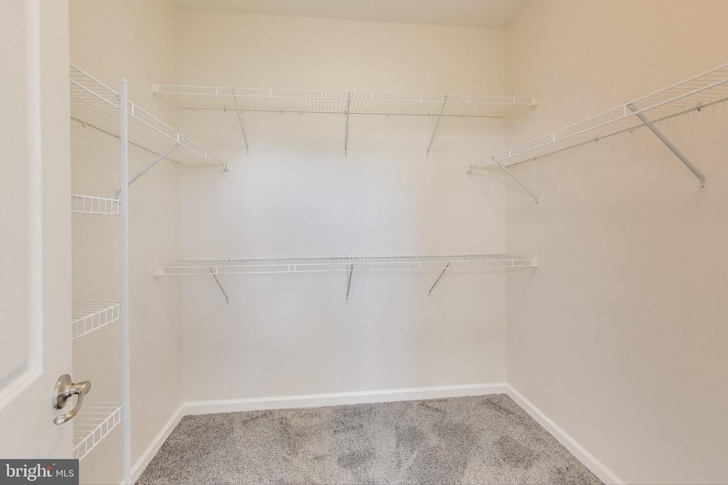 9037 RANDOLPH CIR, BEALETON, Virginia, 4 Bedrooms Bedrooms, ,4 BathroomsBathrooms,Residential,9037 RANDOLPH CIR,VAFQ2019828 MLS # VAFQ2019828 9037 RANDOLPH CIR, BEALETON, Virginia, 4 Bedrooms Bedrooms, ,4 BathroomsBathrooms,Residential,9037 RANDOLPH CIR,VAFQ2019828 MLS # VAFQ2019828