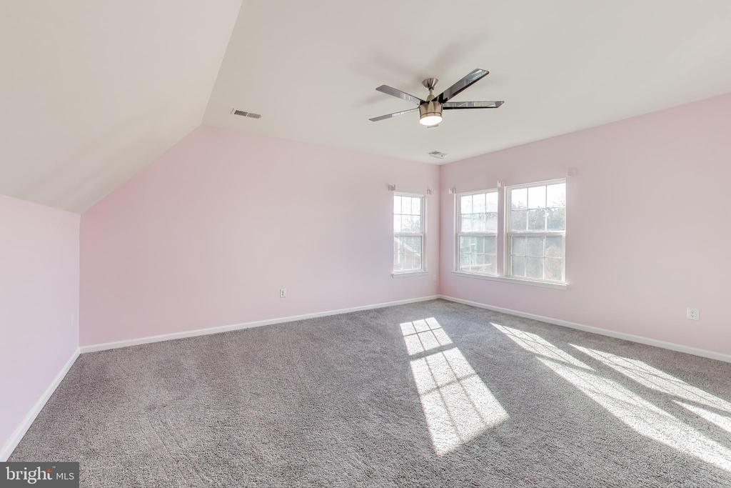 9037 RANDOLPH CIR, BEALETON, Virginia, 4 Bedrooms Bedrooms, ,4 BathroomsBathrooms,Residential,9037 RANDOLPH CIR,VAFQ2019828 MLS # VAFQ2019828 9037 RANDOLPH CIR, BEALETON, Virginia, 4 Bedrooms Bedrooms, ,4 BathroomsBathrooms,Residential,9037 RANDOLPH CIR,VAFQ2019828 MLS # VAFQ2019828