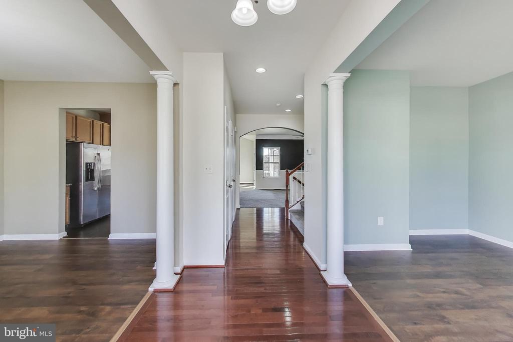 9037 RANDOLPH CIR, BEALETON, Virginia, 4 Bedrooms Bedrooms, ,4 BathroomsBathrooms,Residential,9037 RANDOLPH CIR,VAFQ2019828 MLS # VAFQ2019828 9037 RANDOLPH CIR, BEALETON, Virginia, 4 Bedrooms Bedrooms, ,4 BathroomsBathrooms,Residential,9037 RANDOLPH CIR,VAFQ2019828 MLS # VAFQ2019828