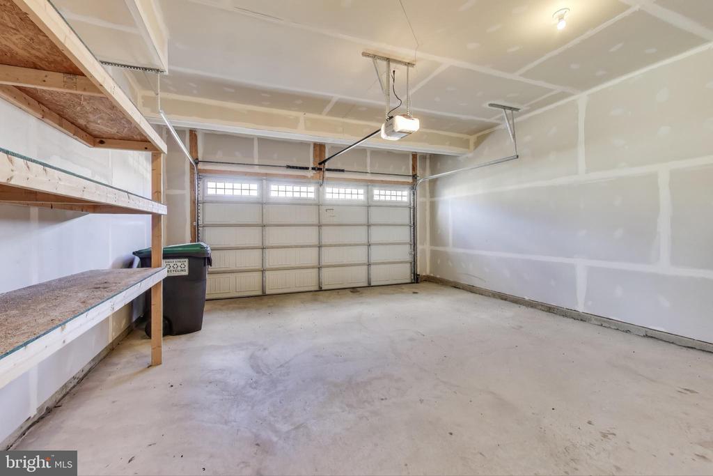 9037 RANDOLPH CIR, BEALETON, Virginia, 4 Bedrooms Bedrooms, ,4 BathroomsBathrooms,Residential,9037 RANDOLPH CIR,VAFQ2019828 MLS # VAFQ2019828 9037 RANDOLPH CIR, BEALETON, Virginia, 4 Bedrooms Bedrooms, ,4 BathroomsBathrooms,Residential,9037 RANDOLPH CIR,VAFQ2019828 MLS # VAFQ2019828