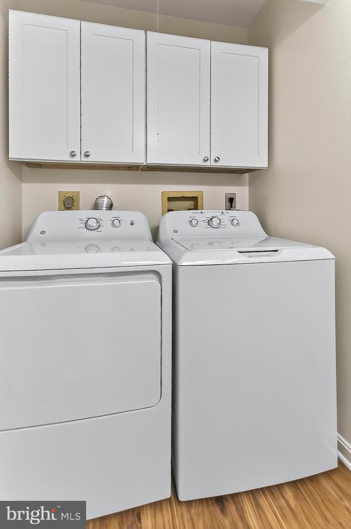 7462 TOWCHESTER CT, ALEXANDRIA, Virginia 22315, 3 Bedrooms Bedrooms, ,1 BathroomBathrooms,Residential,For sale,7462 TOWCHESTER CT,VAFX2259952 MLS # VAFX2259952 7462 TOWCHESTER CT, ALEXANDRIA, Virginia 22315, 3 Bedrooms Bedrooms, ,1 BathroomBathrooms,Residential,For sale,7462 TOWCHESTER CT,VAFX2259952 MLS # VAFX2259952