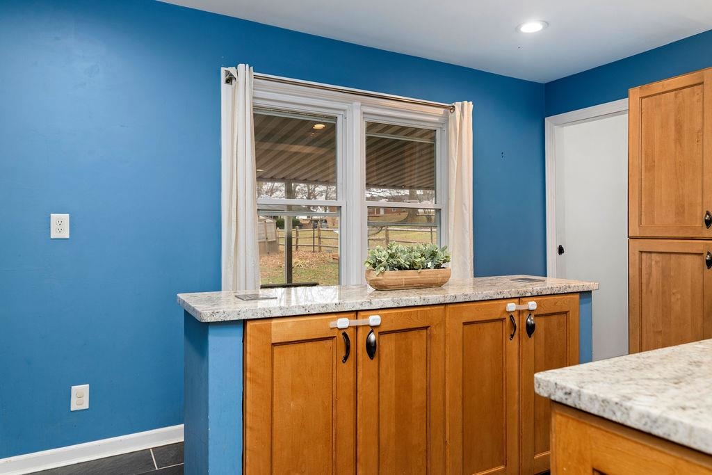 2405 FIFTH ST, STAUNTON, Virginia 24401, 3 Bedrooms Bedrooms, ,1 BathroomBathrooms,Residential,2405 FIFTH ST,671361 MLS # 671361 2405 FIFTH ST, STAUNTON, Virginia 24401, 3 Bedrooms Bedrooms, ,1 BathroomBathrooms,Residential,2405 FIFTH ST,671361 MLS # 671361