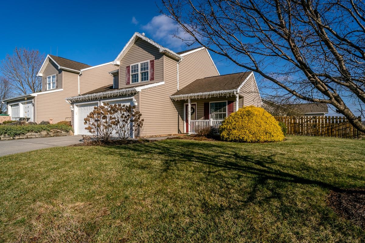 361 DORSET ST, BROADWAY, Virginia 22815, 3 Bedrooms Bedrooms, ,2 BathroomsBathrooms,Residential,361 DORSET ST,671740 MLS # 671740 361 DORSET ST, BROADWAY, Virginia 22815, 3 Bedrooms Bedrooms, ,2 BathroomsBathrooms,Residential,361 DORSET ST,671740 MLS # 671740